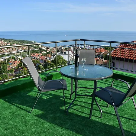 Guest Sea View Guest house *