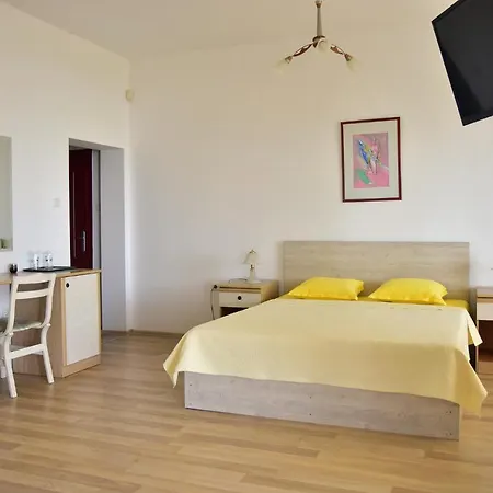 Guest Sea View Vendégház Balcsik